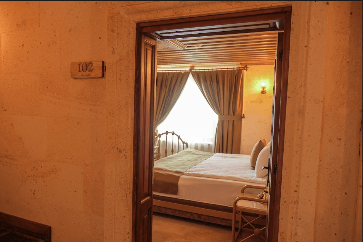 Junior Suite 4